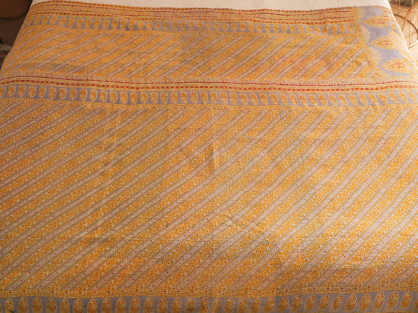 Vintage Kantha Bedspread in Recycled Cotton: Violet Cottage