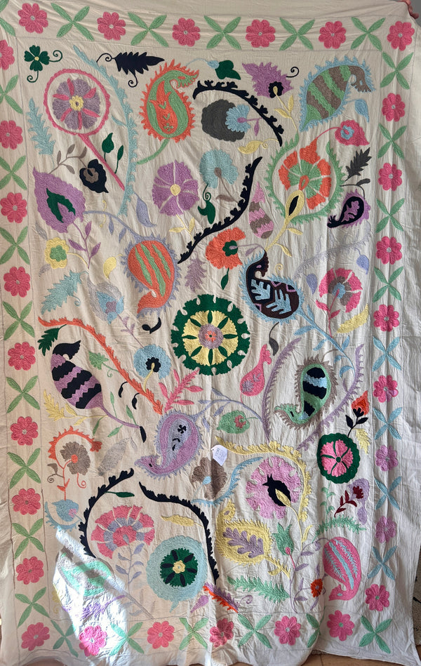 Mochi blanket, hand-embroidered No.14