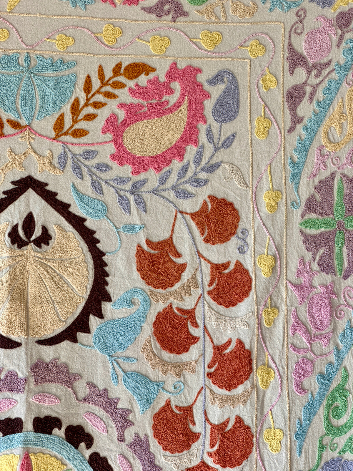 Mochi blanket, hand-embroidered No.15