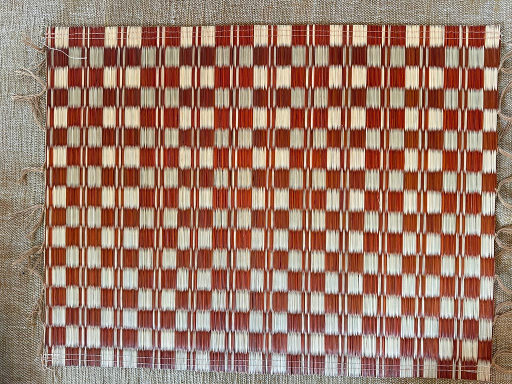 Handwoven place mat, Samaki Earth