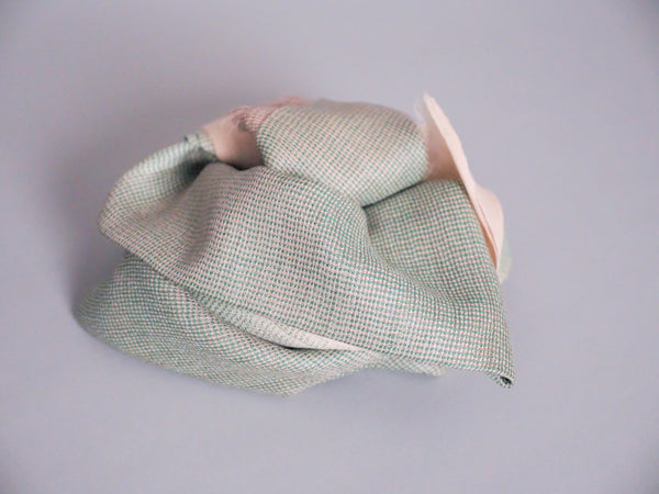 Écharpe en Cachemire et Soie Ultra-Douce. Beige et vert pâle.