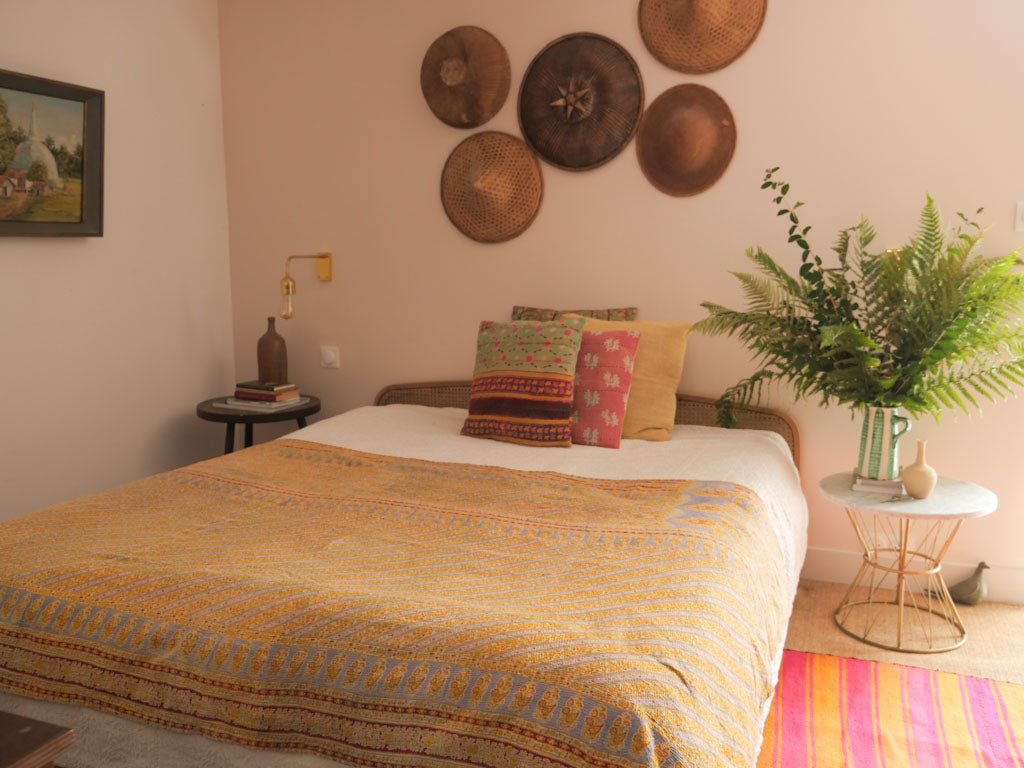 Vintage Kantha Bedspread in Recycled Cotton: Violet Cottage
