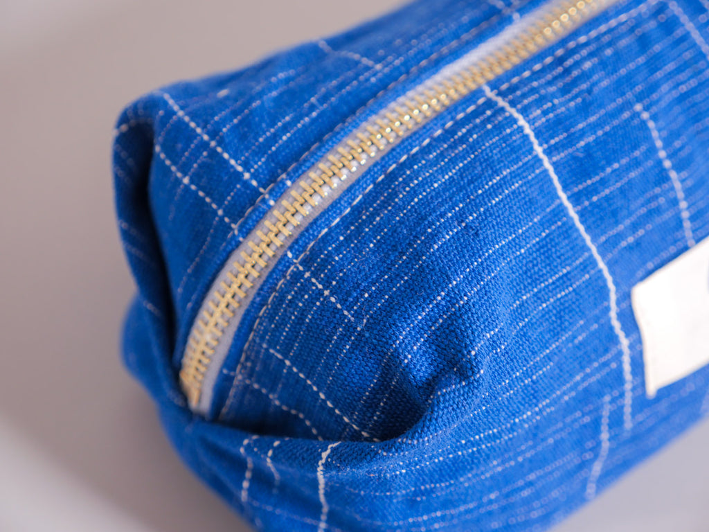 Trousse en coton “Faso Dan Fani”. Tissée au Burkina Faso, confectionnée en France 