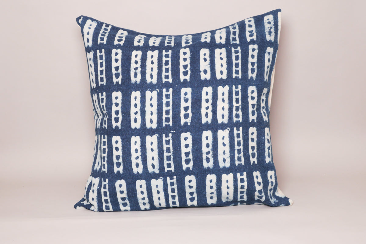 Hand Woven Cushion Cover, Indigo Moon Secondary image