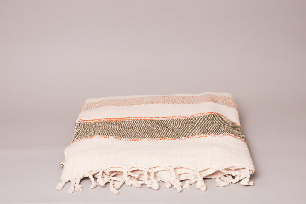 Kaki stripe khadi, tissé main