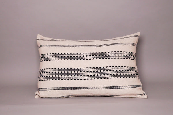 Hand Woven Cotton Cushion Cover, Black Diamond 40x60cm