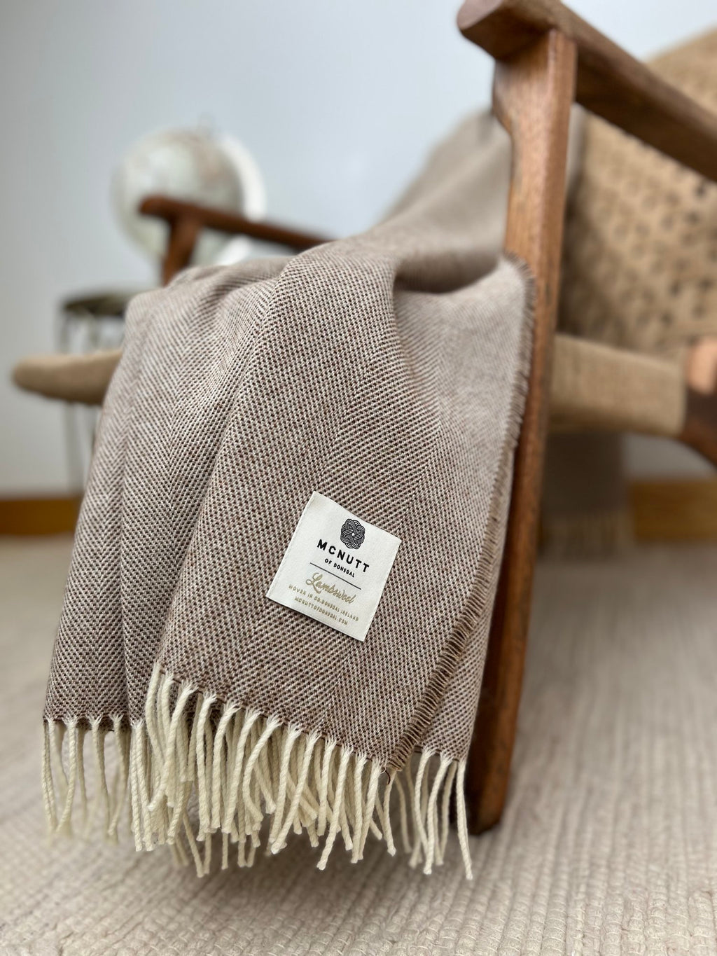 Merino lambswool throw, "butterscotch"
