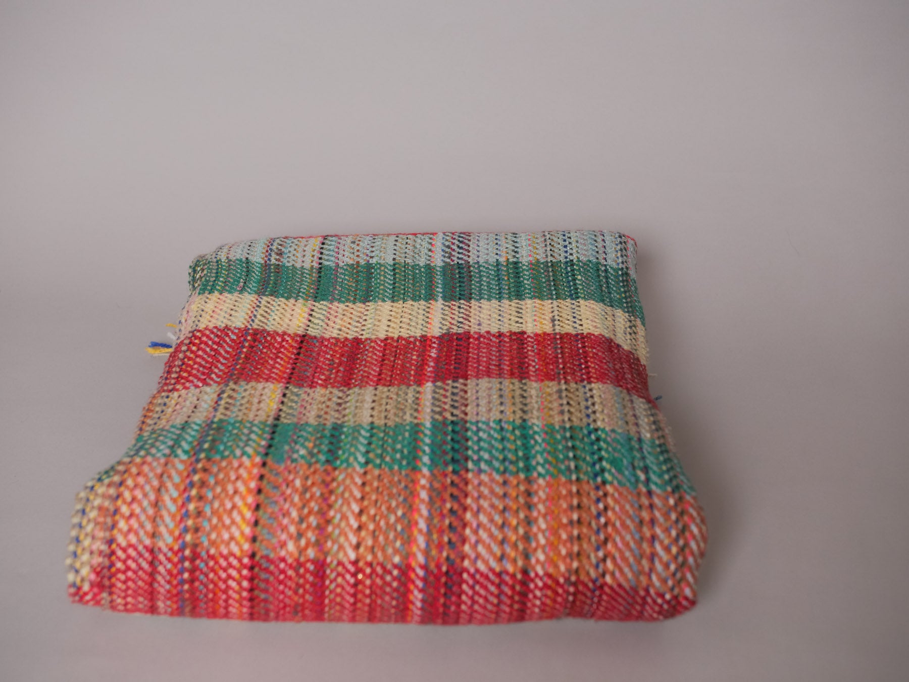 Khadi blanket, handwoven in recycled wool No.14 Secondary image