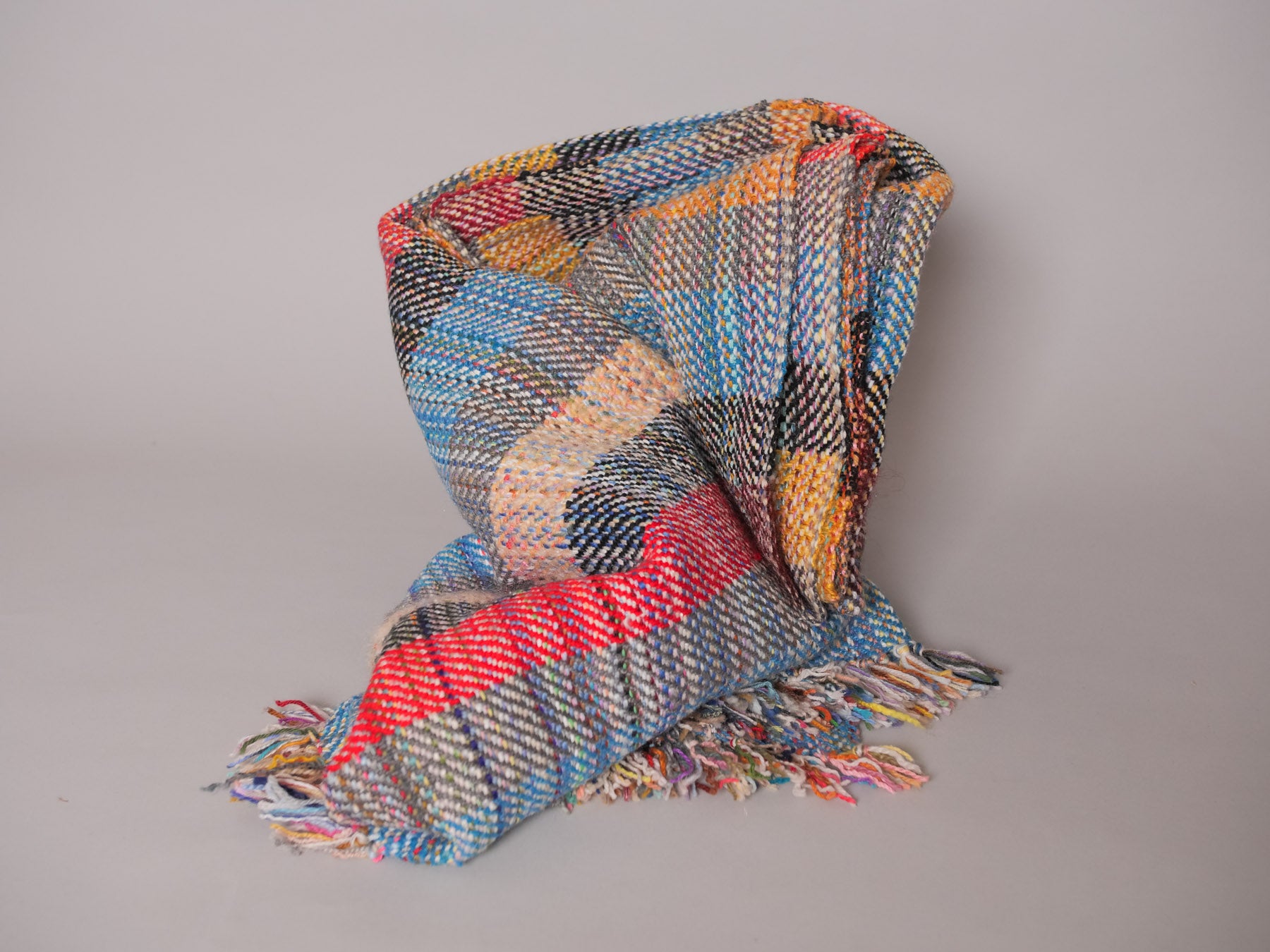 Khadi blanket, handwoven in recycled wool No.16 Secondary image