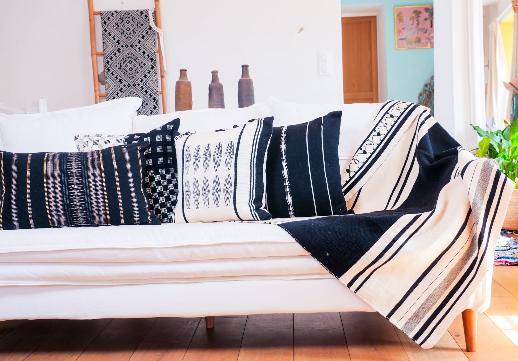 Naga Tribal Cushion Handwoven Secondary image