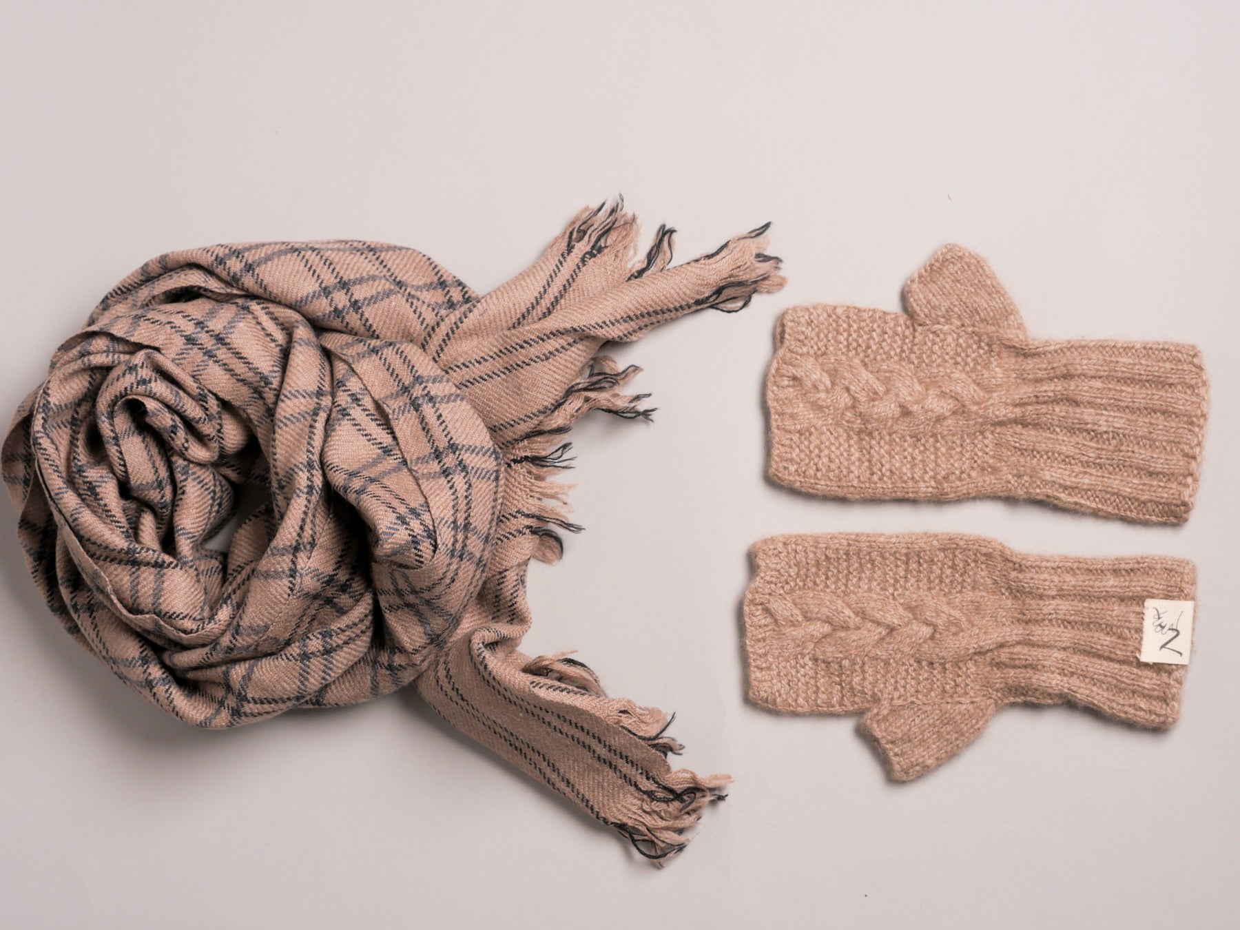 Ladakh 100% Pashmina Scarf, Mountain Tartan Secondary image