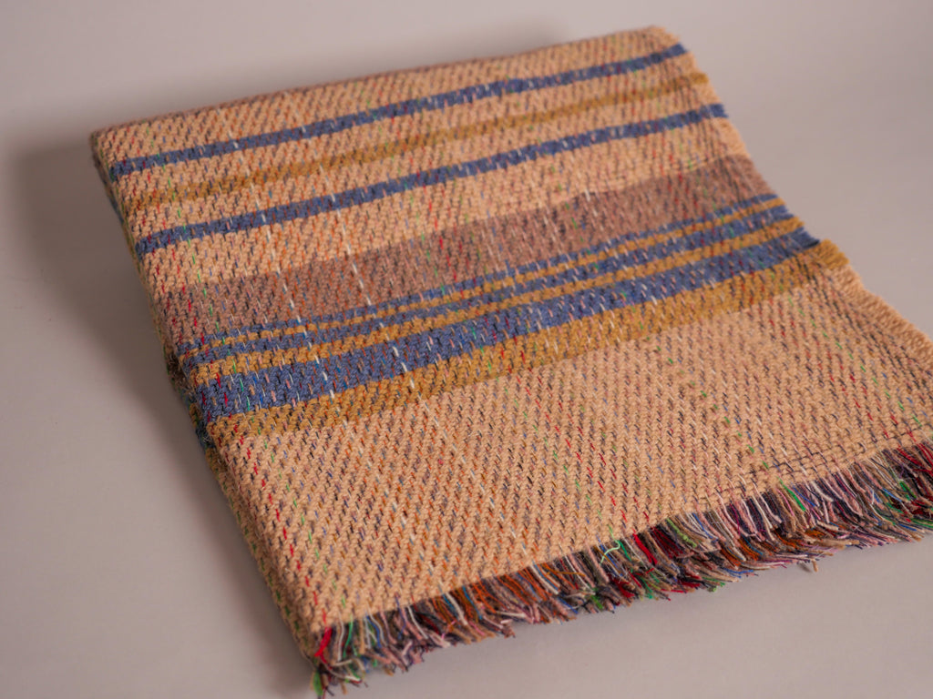 "Tweed" throw in recycled wool, No.1