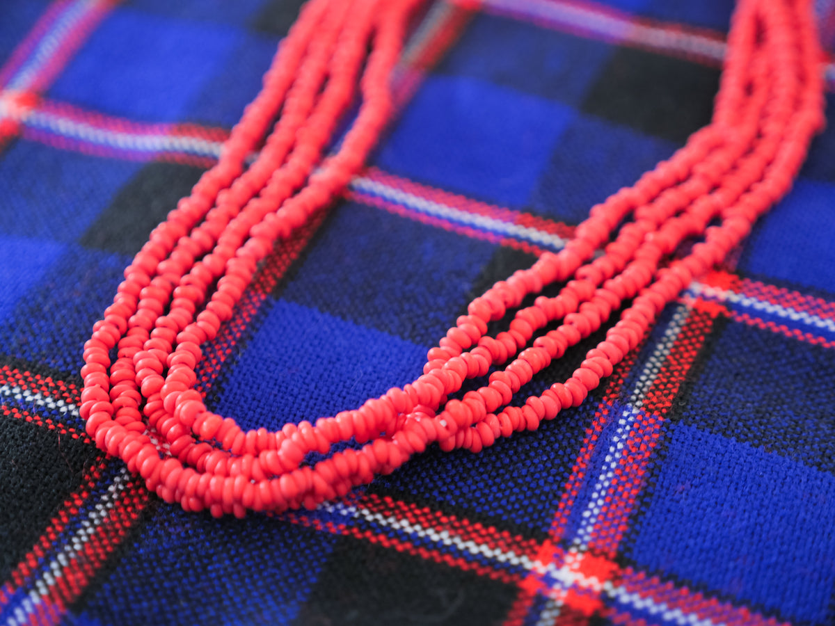 Red necklace, Ouagadougou
