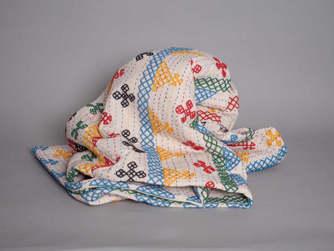 Jaipur hand-embroidered blanket "Bold", Large Secondary image