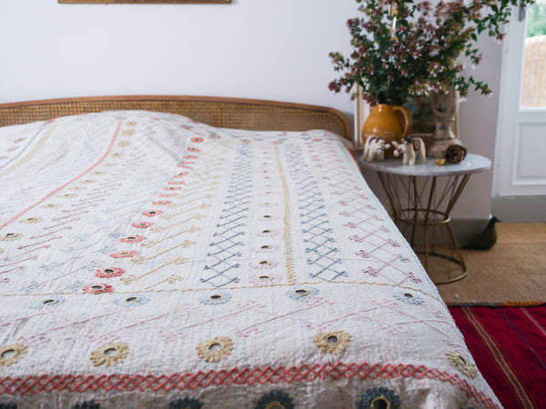 Jaipur hand-embroidered blanket, small