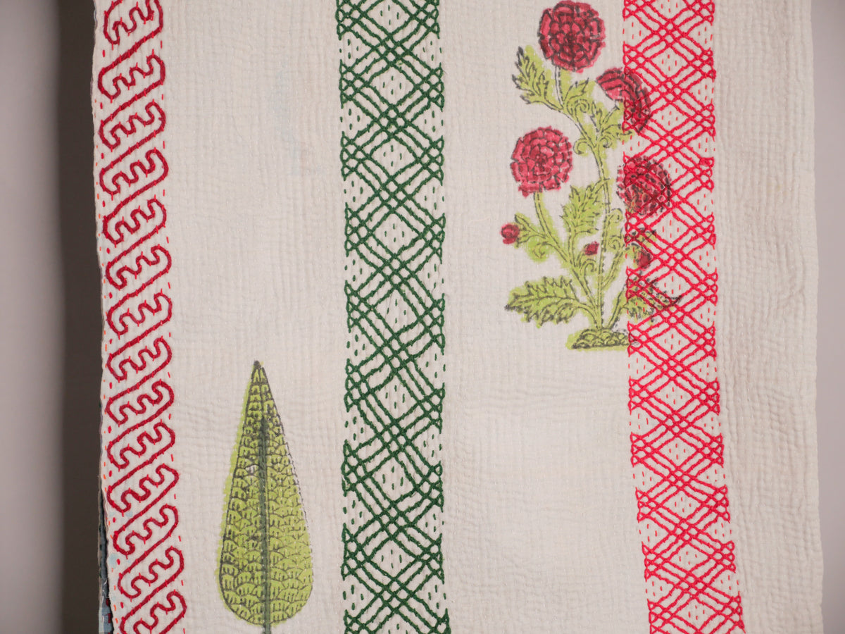Couverture brodé main, motif cypress 
