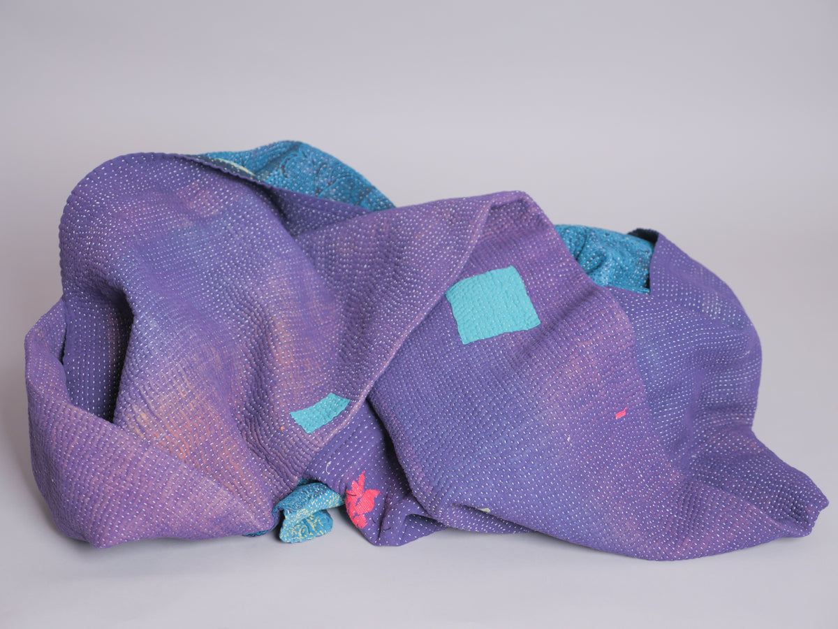 Kantha sari bedspread No.105 "Regal", hand-embroidered recycled cotton