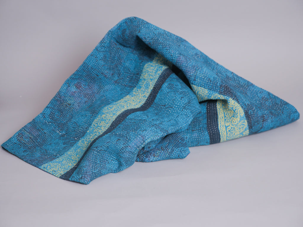 Kantha sari bedspread No.105 "Regal", hand-embroidered recycled cotton