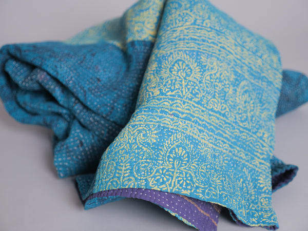 Kantha sari bedspread No.105 "Regal", hand-embroidered recycled cotton