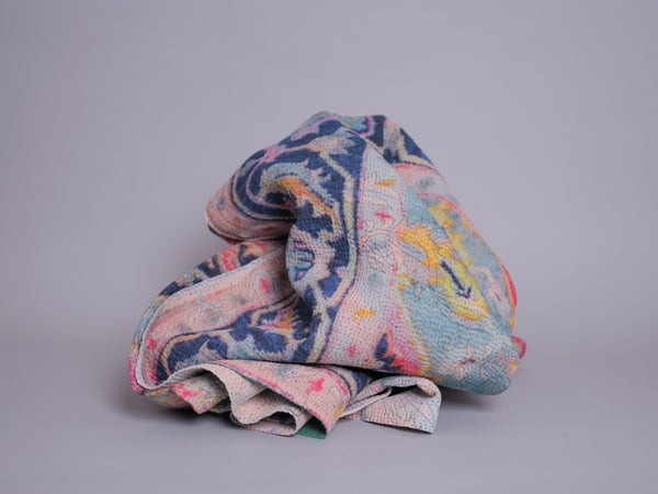 Couvre lit brodé main kantha avec motif imprimé