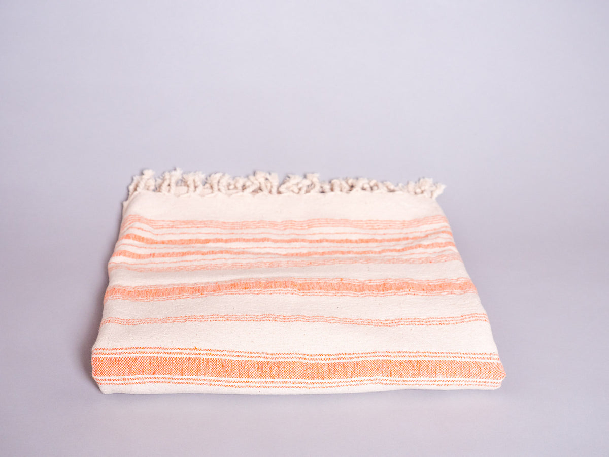 Khadi serviette en coton, tissé main Main image