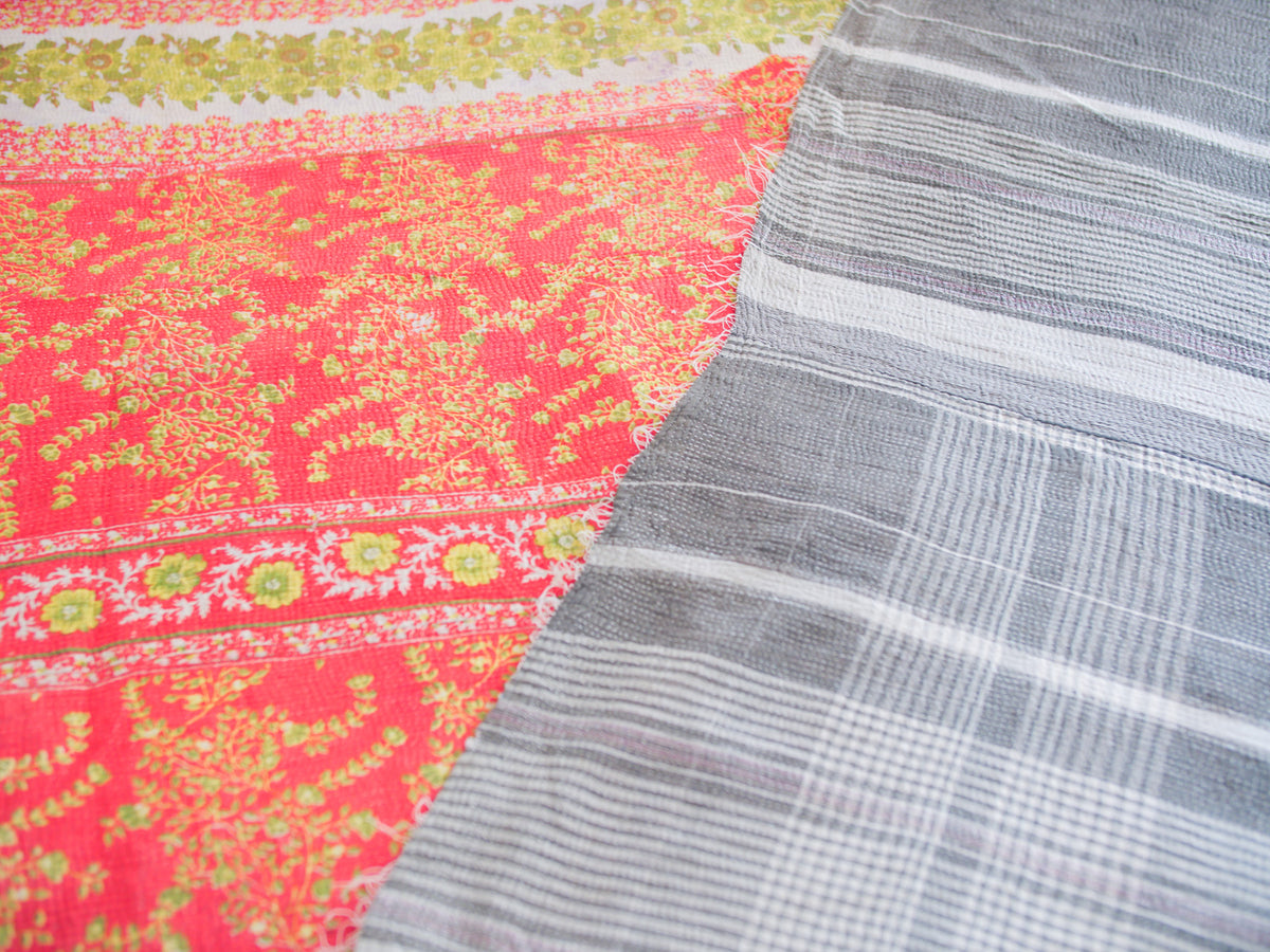 Kantha sari bedspread No. 160 "Cottage Garden", hand-embroidered recycled cotton