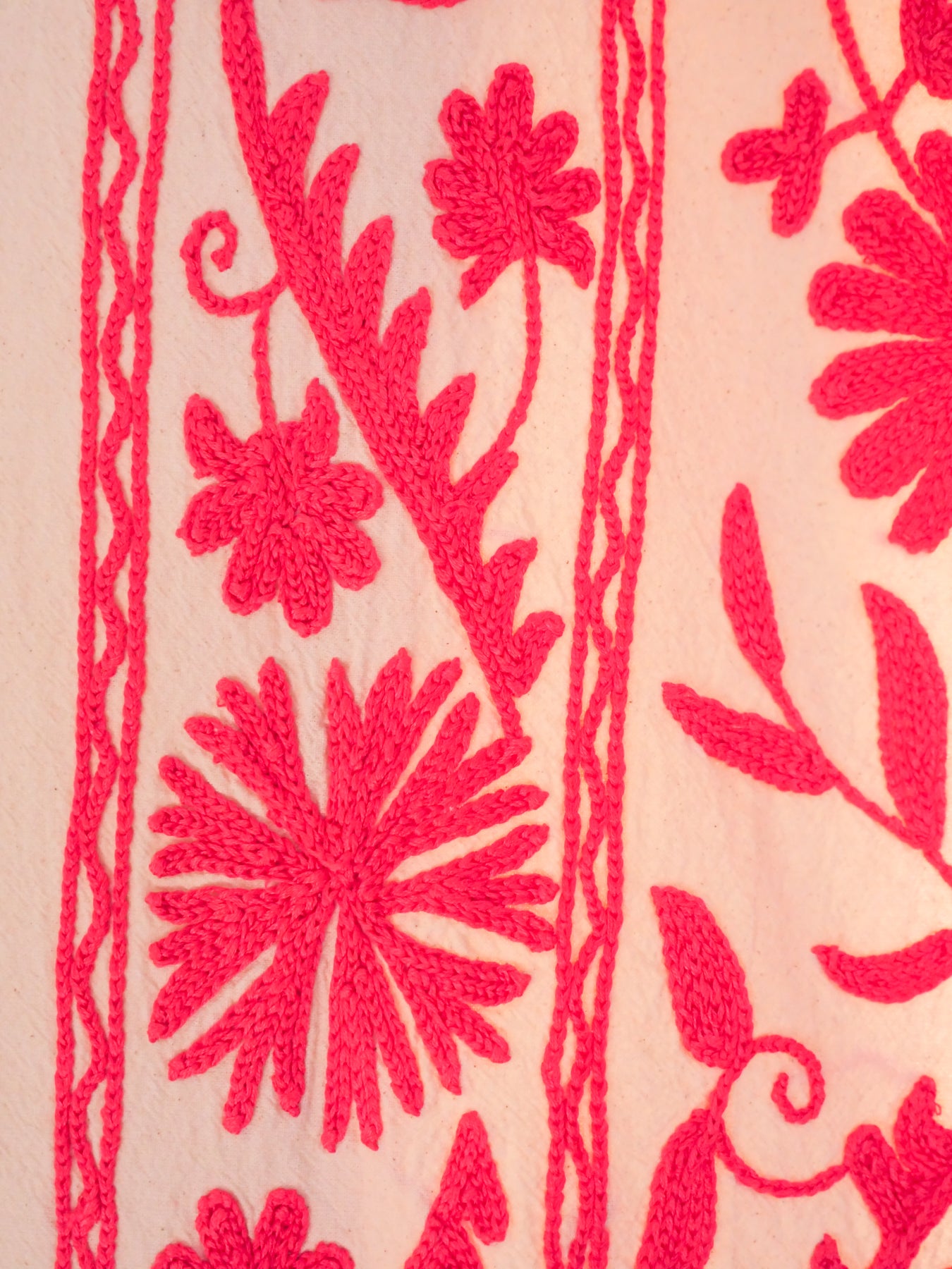 Mochi Suzani embroidery pink, handmade. Secondary image