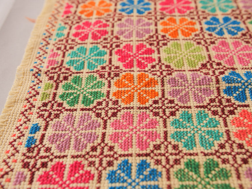 Tatreez embroidery Main image