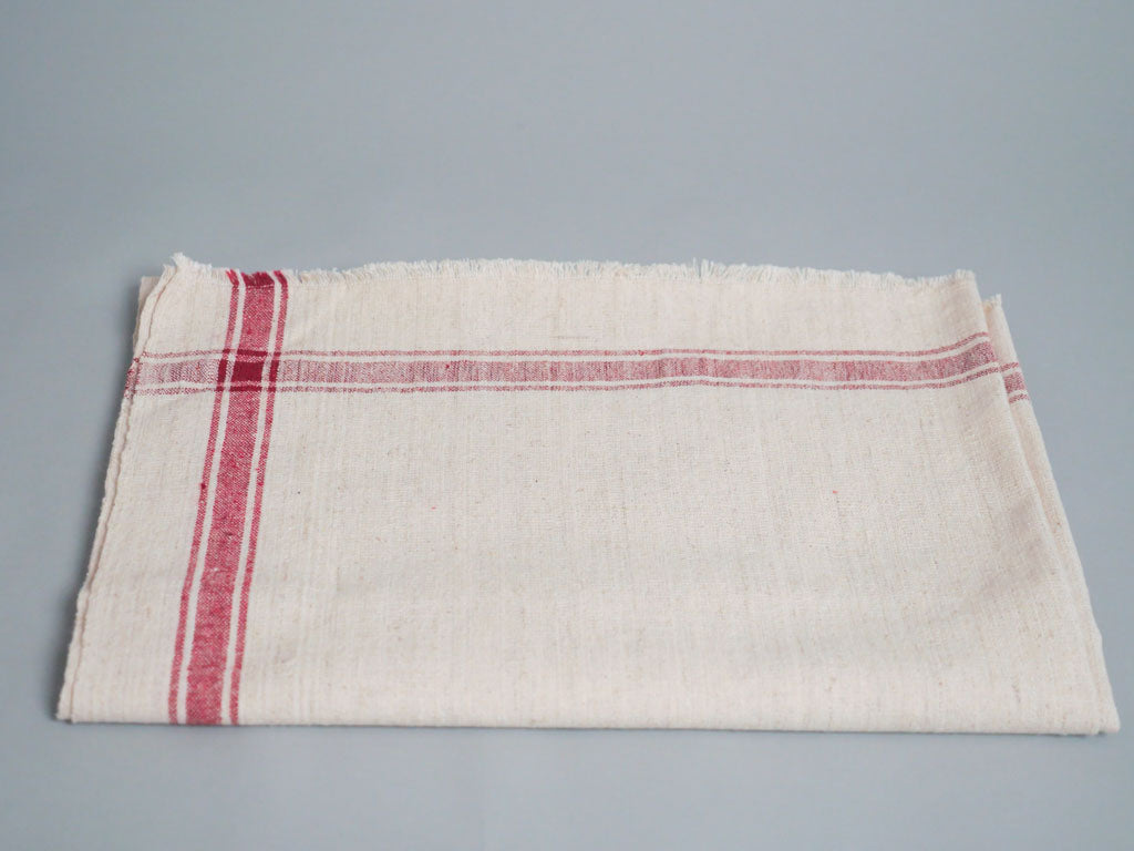 Handwoven towel: ecru cotton with pink edge