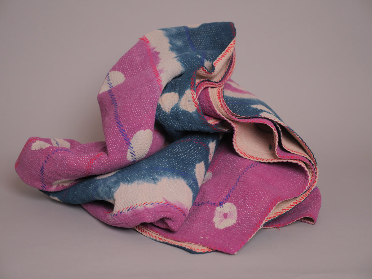 Kantha Bandhani Blues 200x 160cm