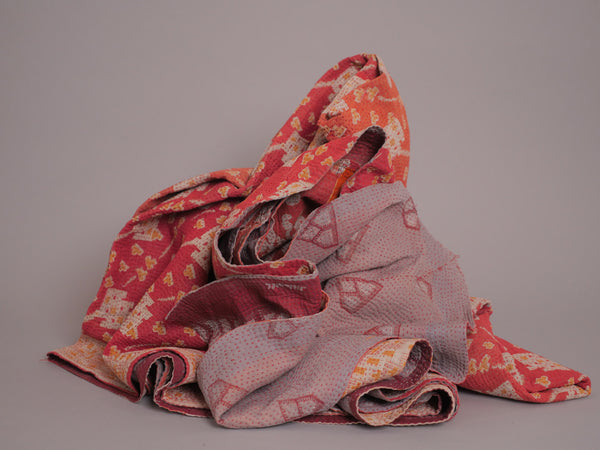 Kantha vintage couvre lit, rouge.