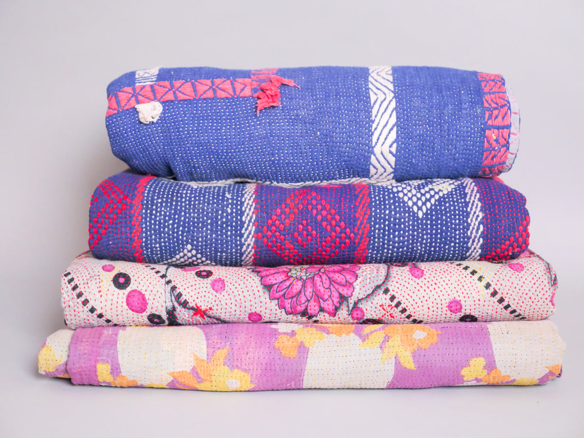 Vintage Kantha Bedspread in Recycled Cotton No.129 "Dahlialala"