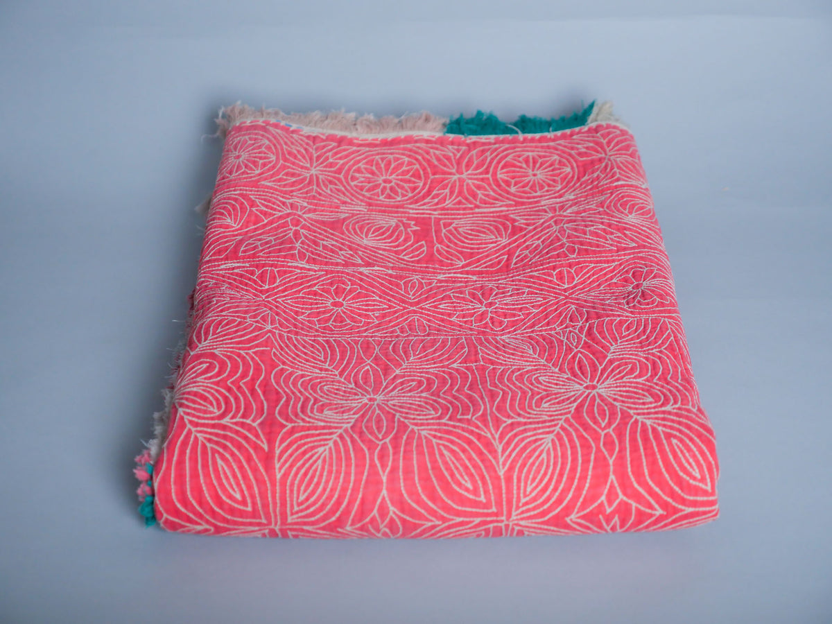 Plaid brodé maiin vintage