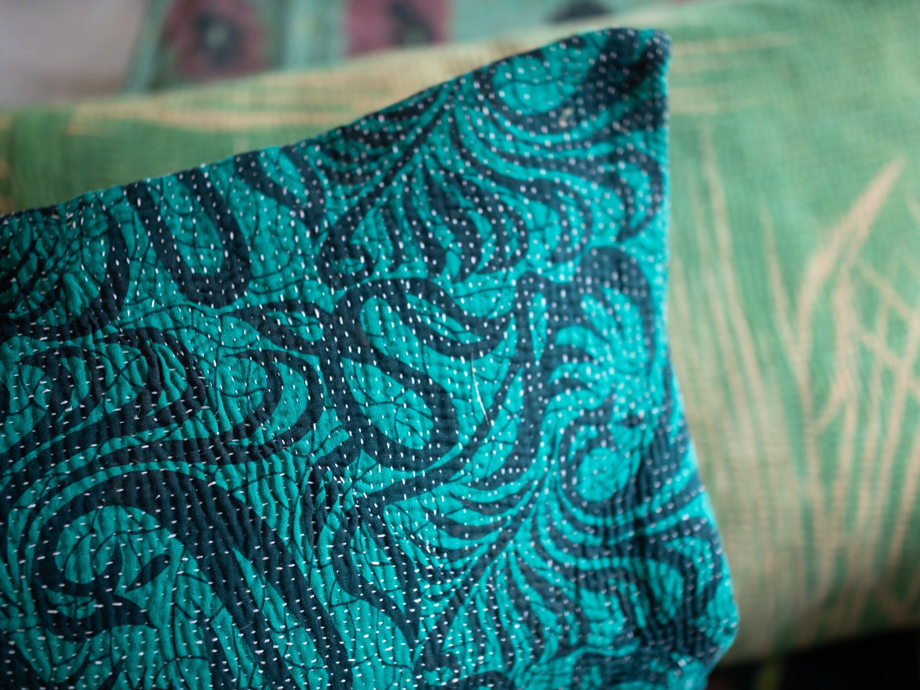 Big Emerald Vintage Kantha cushion cover Secondary image