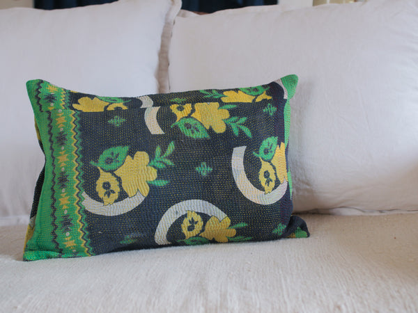 Housse de coussin kantha