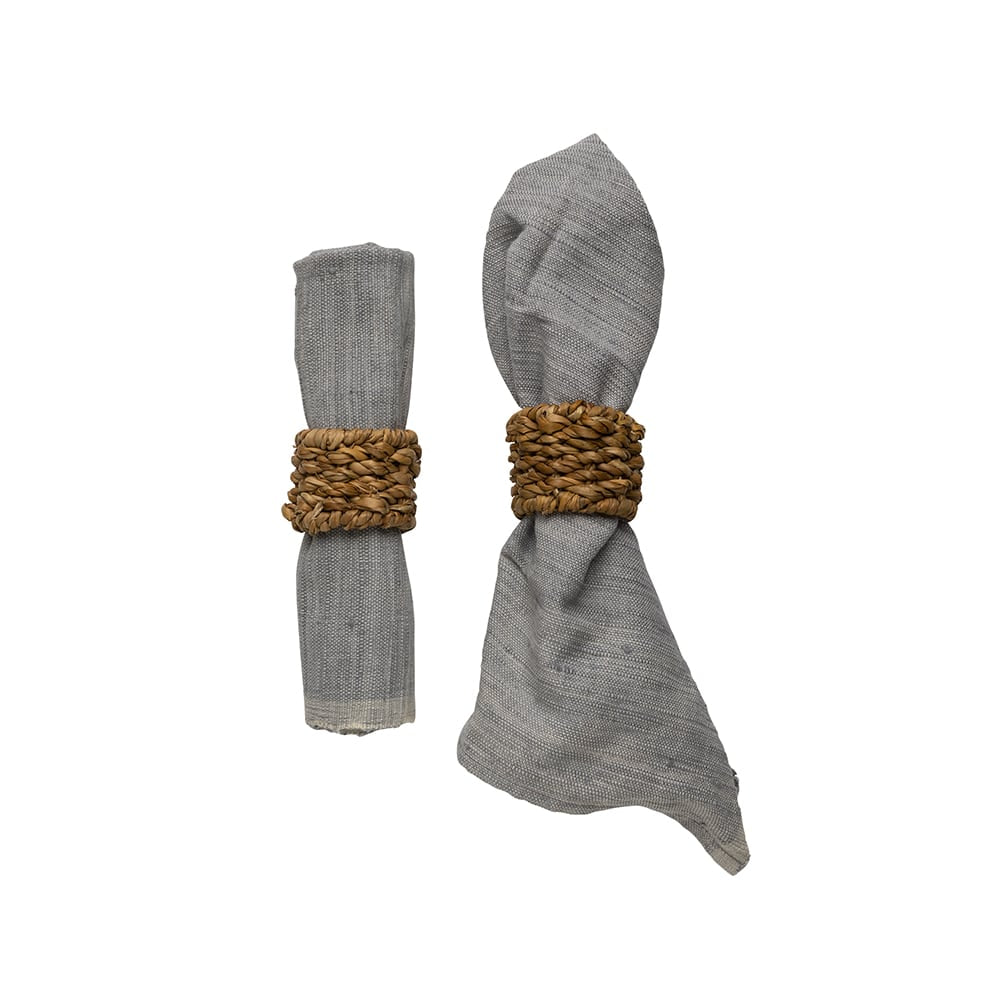  Natural Hogla Napkin Ring 5 x 5 x 5 cm  This Hogla Napkin Ring is hand woven from natural fibres,  it is the perfect complement for your dining table, to add texture and interest. 