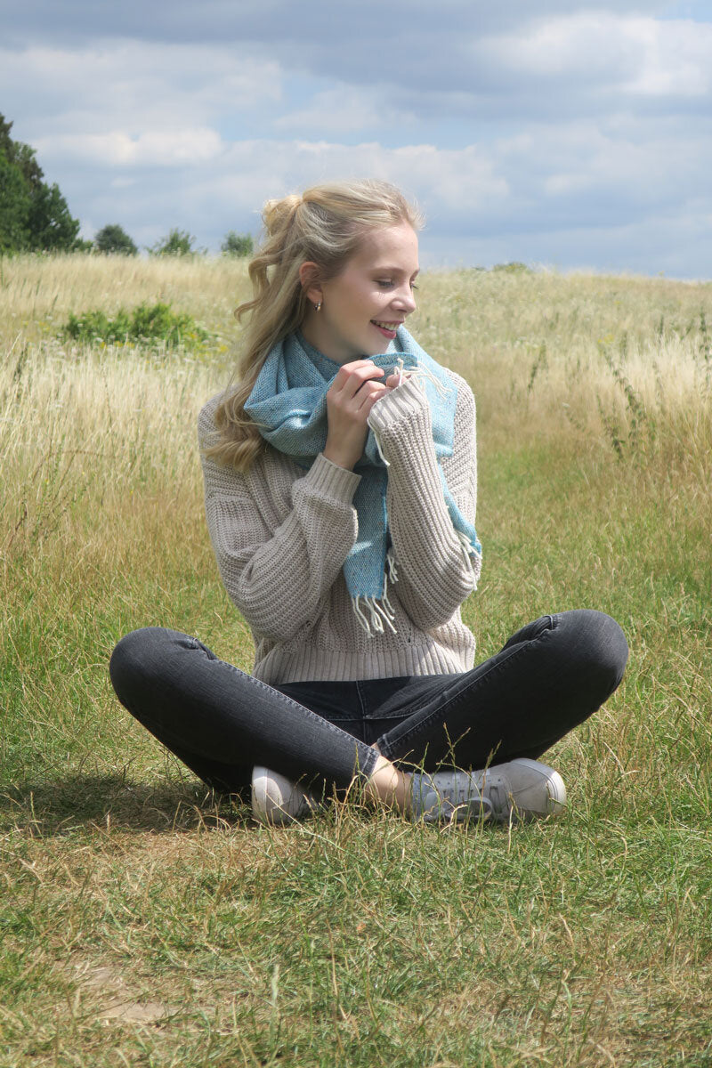 Merino wool scarf, "yellow mead" Secondary image