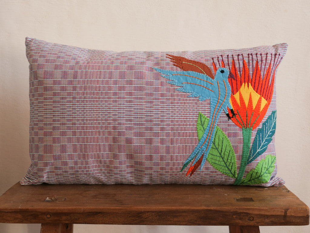 Storie coussin binakol appliqué