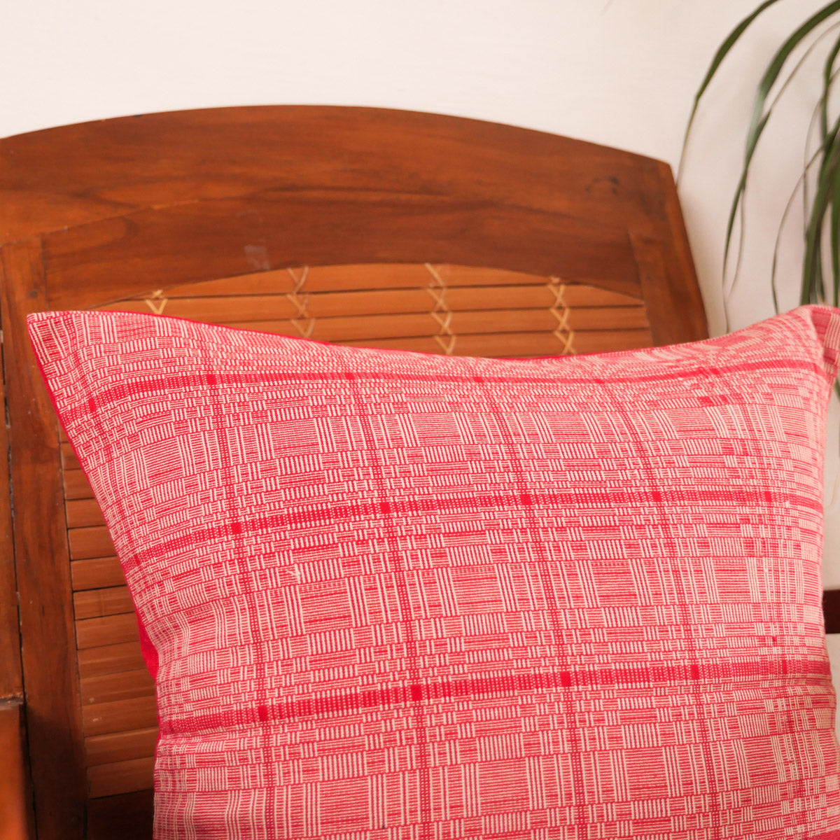Cushion cover, Red Capiz Secondary image