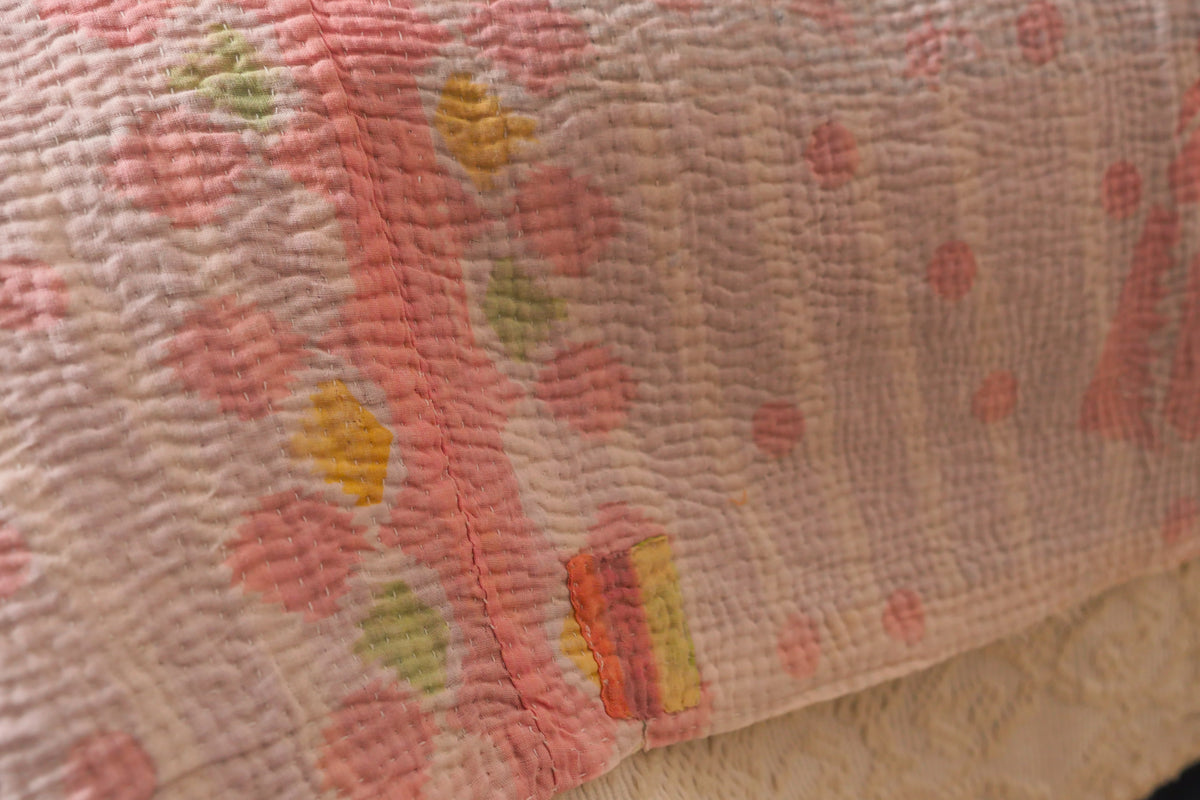 Couvre lit kantha en cotton recyclé