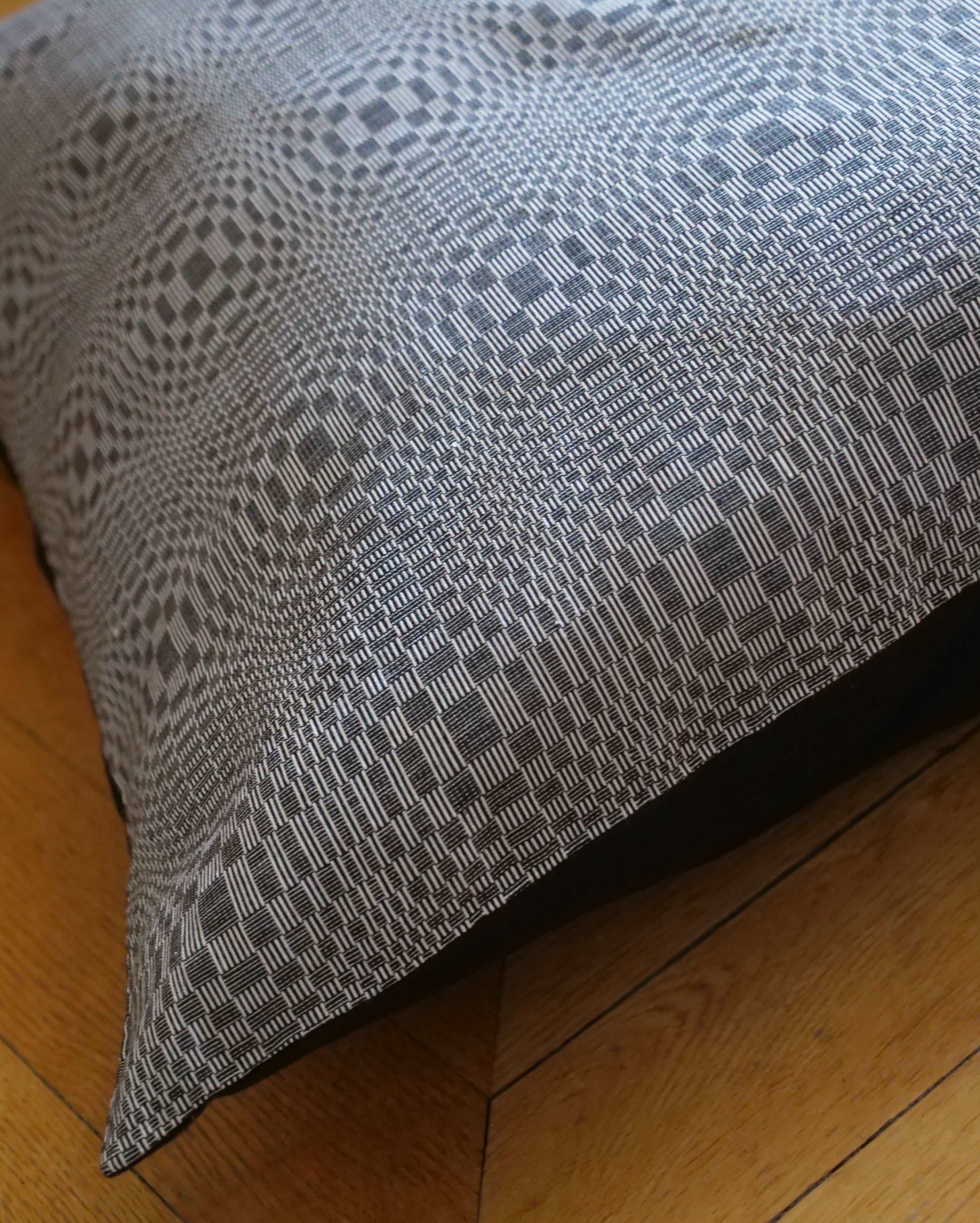 Cushion cover, hand woven Binakol.