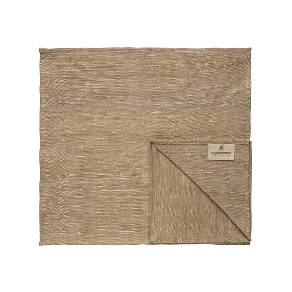 Set de 4 serviette de table ecru.  Cette serviette de table est fabriquée à partir de fils de coton recyclés et tissés sur un métier à main traditionnel.