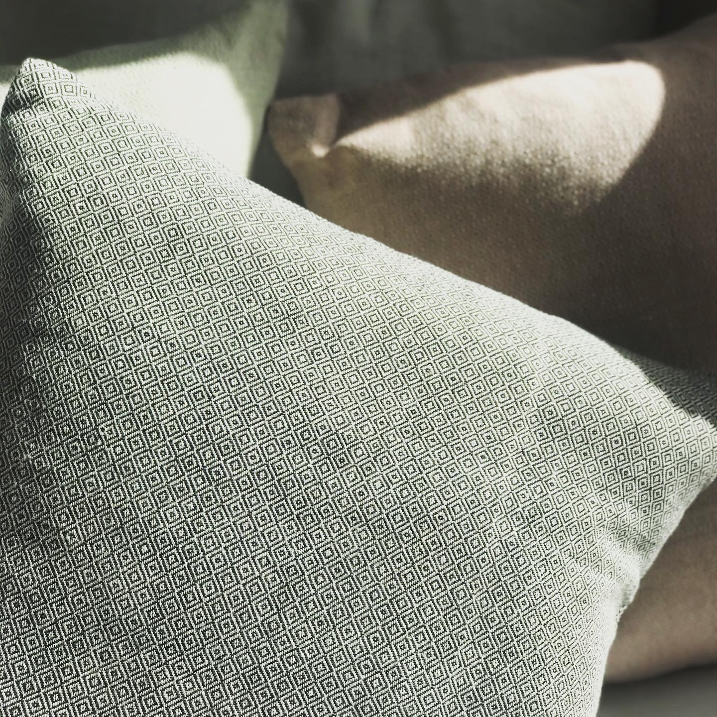 Mitla cushion, handwoven cotton from Mexico, 50x50cm Secondary image