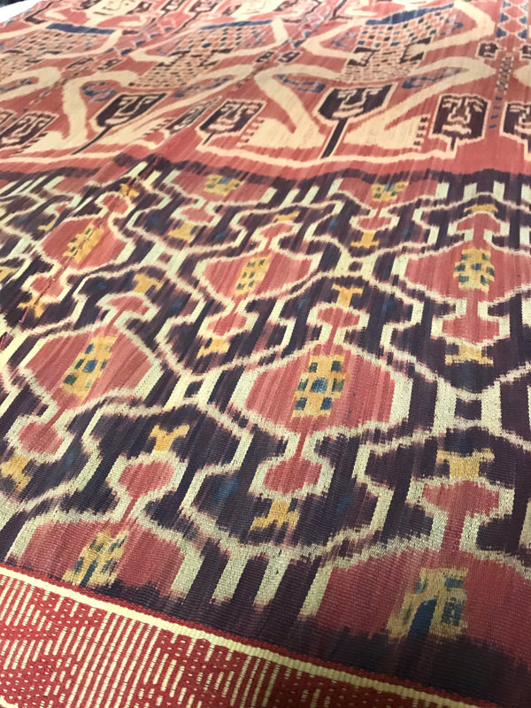Antique Sumba ikat - Queen and frogs