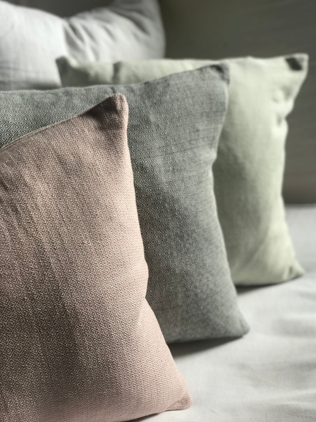 Mitla cushion, handwoven cotton from Mexico, 50x50cm