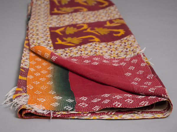 Vintage Kantha quilt No.17 Flame Flower